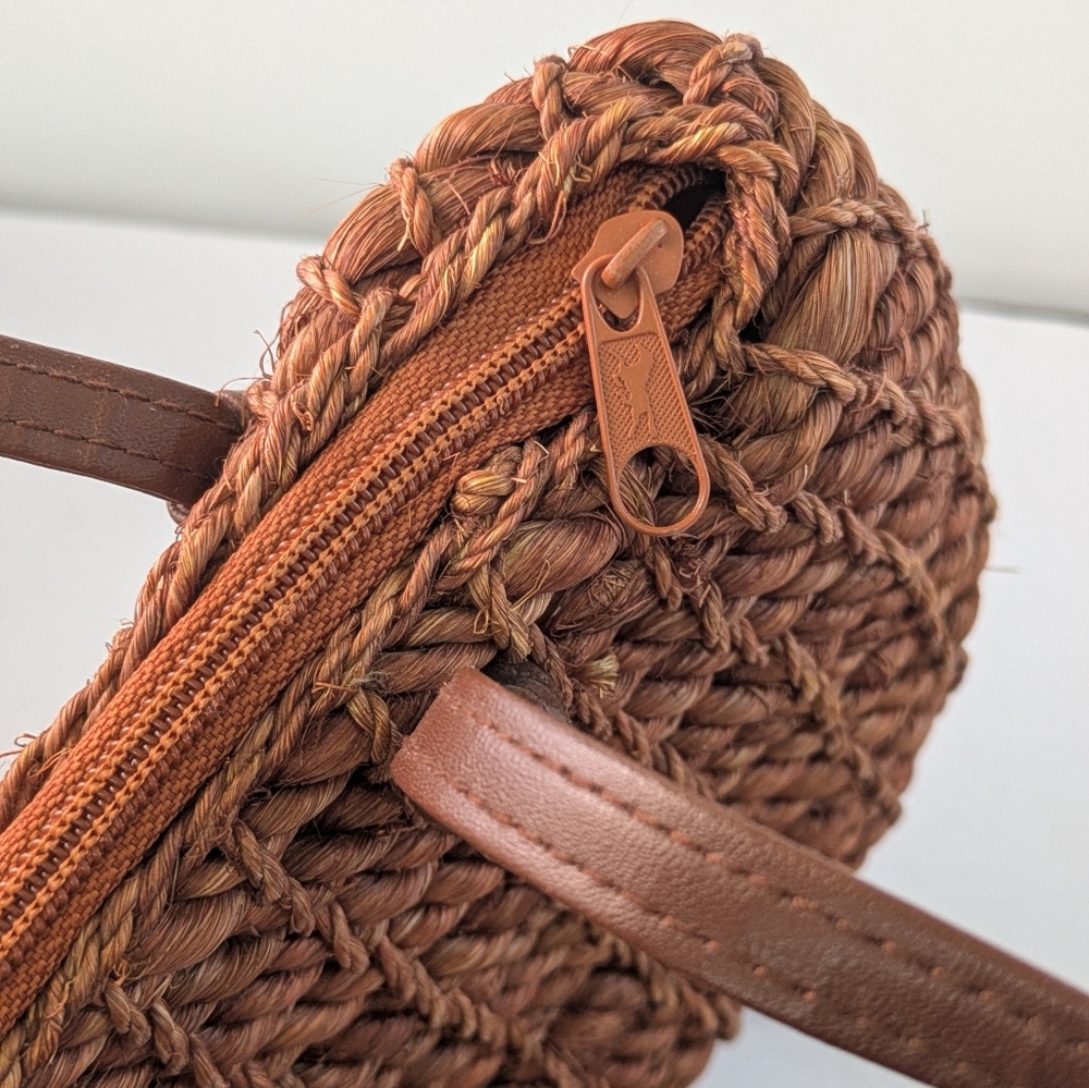 Dark Brown Raffia Purse Handbag Made in the Philippines - Picture 2 of 16